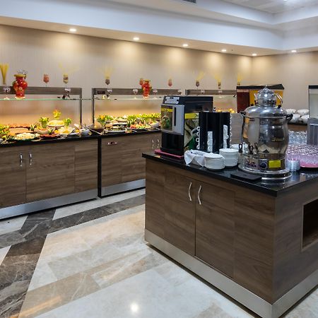 Extenso Hotel Gaziemir Екстер'єр фото