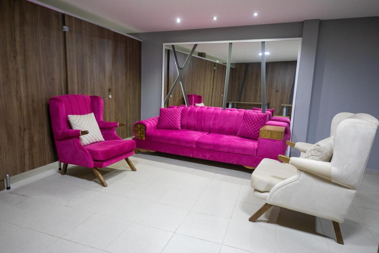 Extenso Hotel Gaziemir Екстер'єр фото