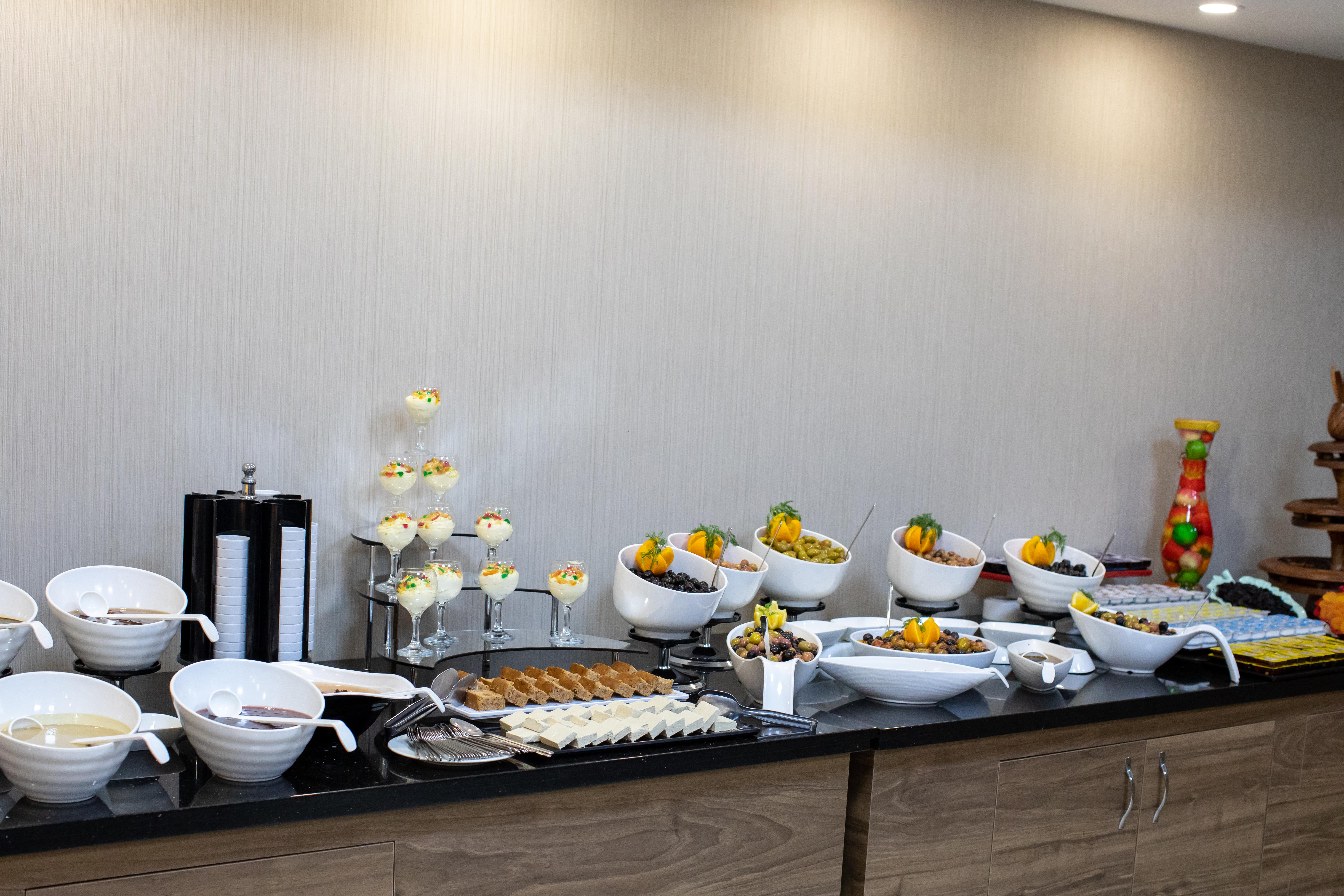 Extenso Hotel Gaziemir Екстер'єр фото