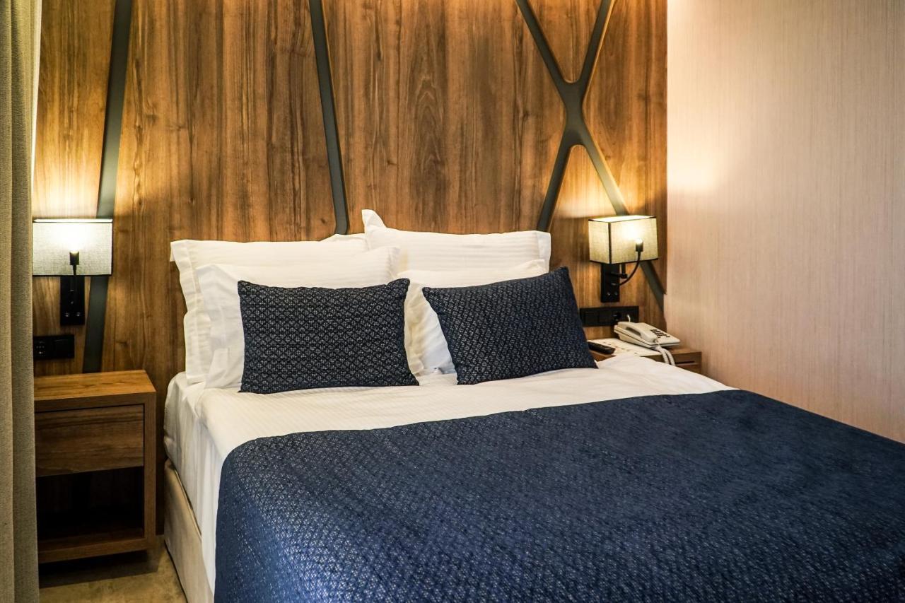 Extenso Hotel Gaziemir Екстер'єр фото