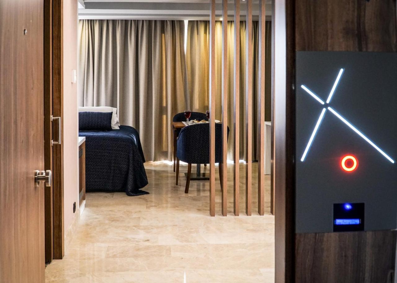 Extenso Hotel Gaziemir Екстер'єр фото