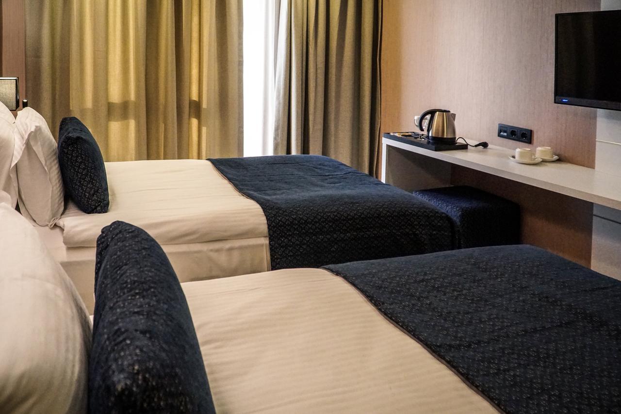 Extenso Hotel Gaziemir Екстер'єр фото
