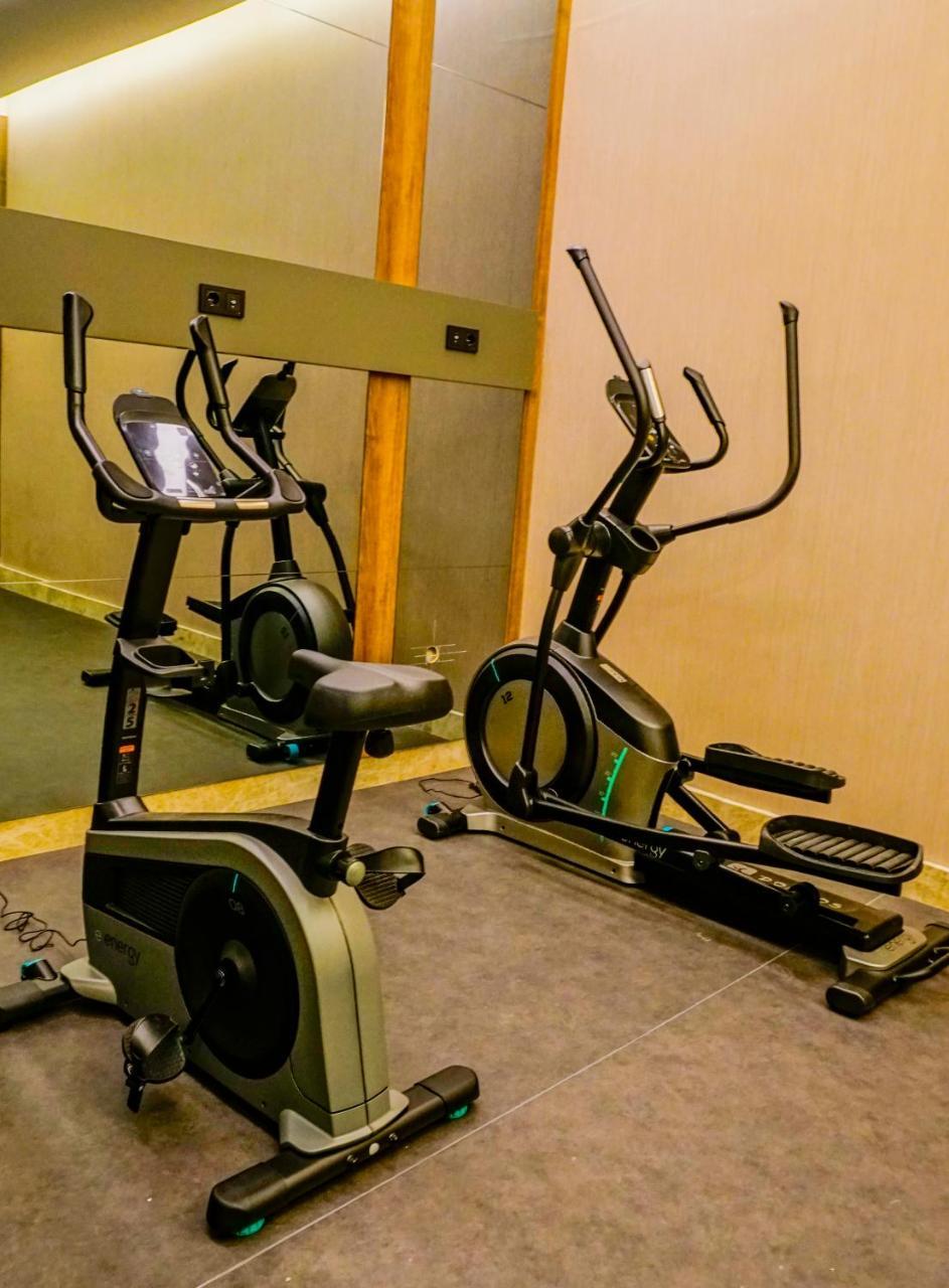 Extenso Hotel Gaziemir Екстер'єр фото