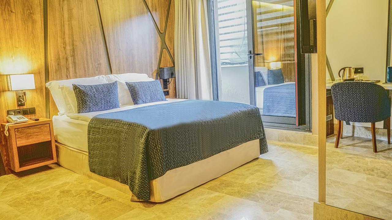 Extenso Hotel Gaziemir Екстер'єр фото